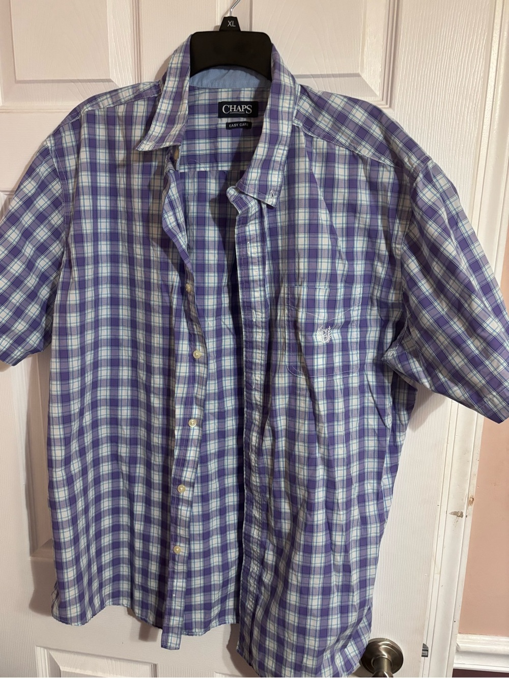 Chaps Men’s Purple and White Plaid Short-Sleeve Button-Down Shirt
